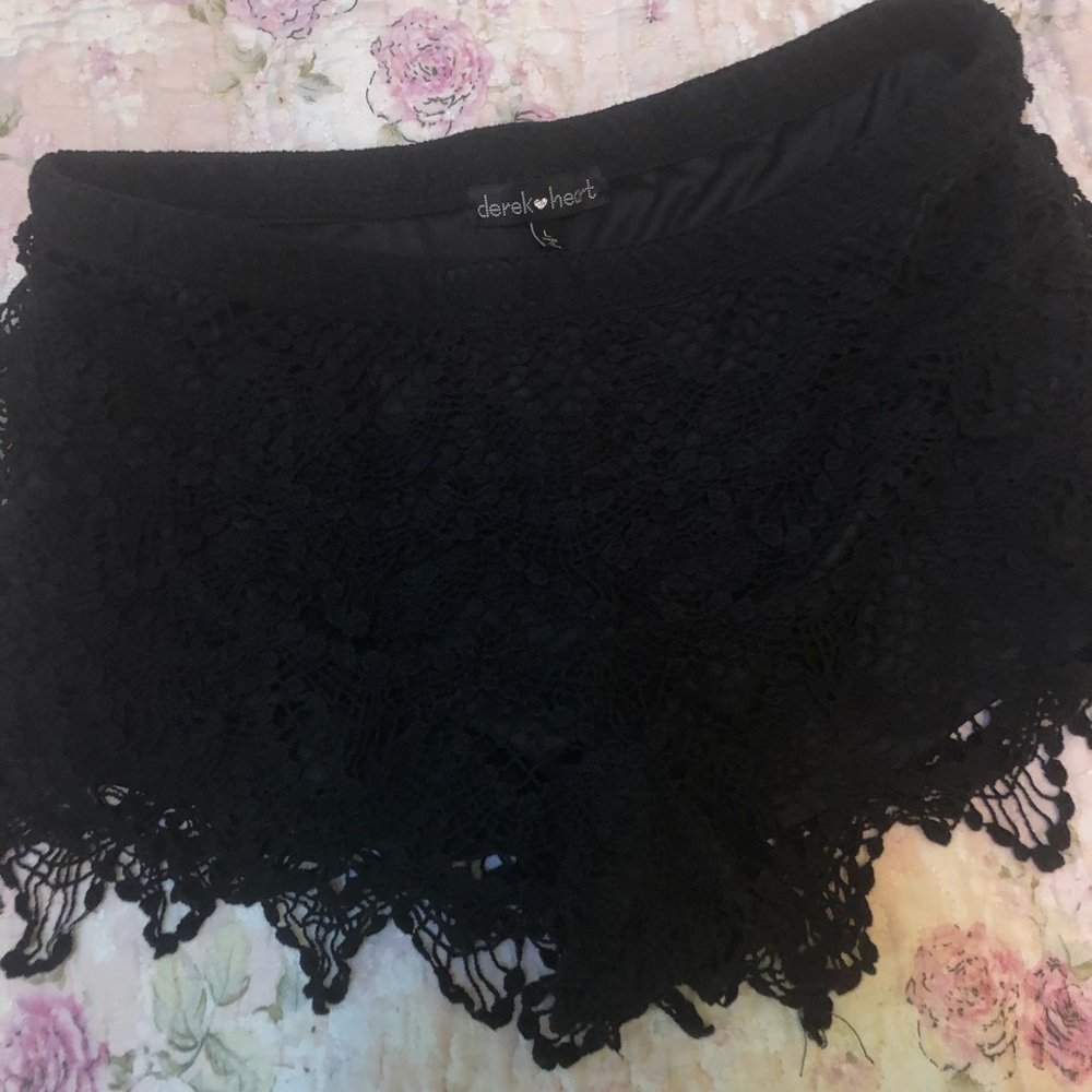 Crotchet shorts